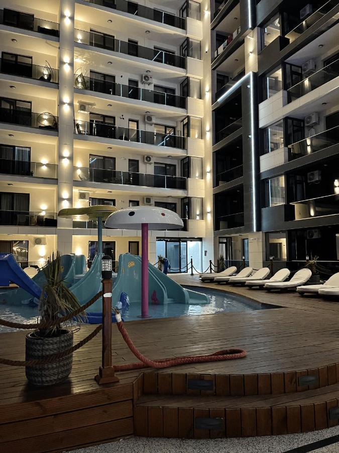 Pic Si Poc Studio Apartment Navodari Ngoại thất bức ảnh