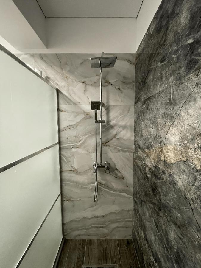 Pic Si Poc Studio Apartment Navodari Ngoại thất bức ảnh